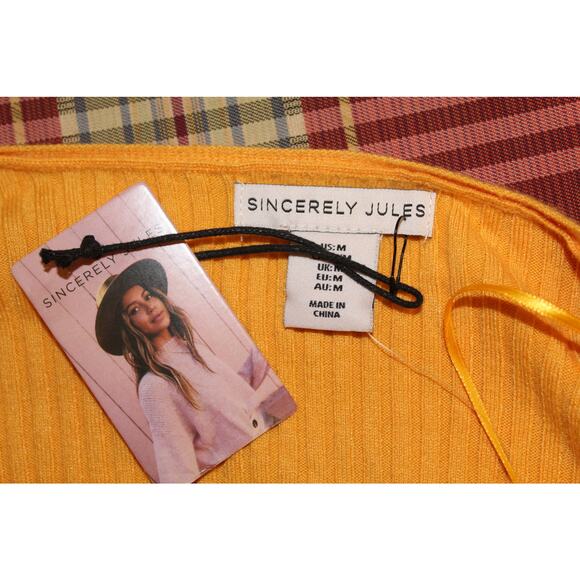 NWT Sincerely Jules Yellow Ribbed Y2K Knit Cropped V-Neck Sweater Size M - Picture 5 of 5